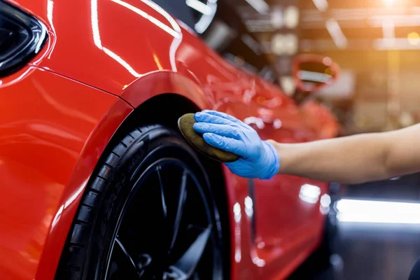 Car washing facility